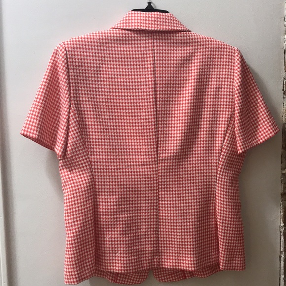 Red&White Suite - Picture 2 of 5